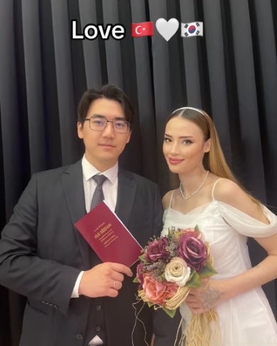 2人の結婚式の様子