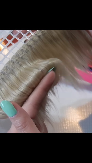 ツヤのある毛糸