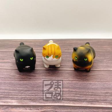 赤べこ風赤ねこ