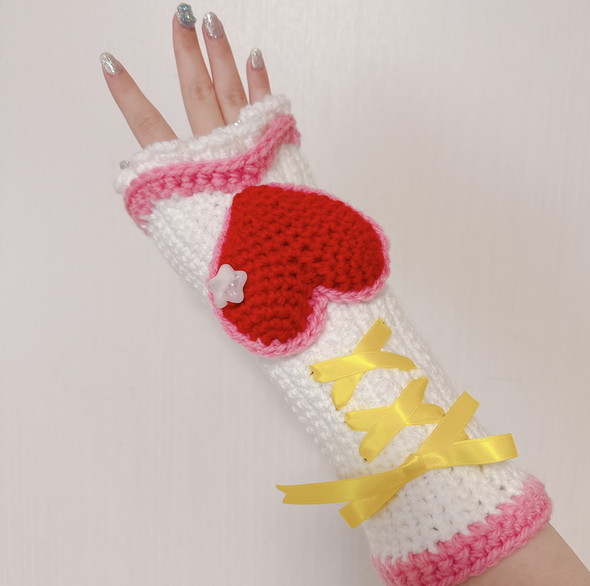 プリキュアモチーフのアームカバー