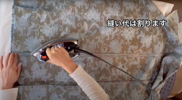 着物をリメイクしてワンピースに