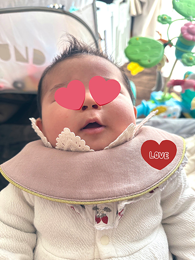 商品見本と何かが違う赤ちゃんのスタイ