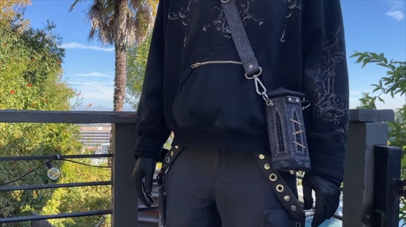 デニムから“お化け屋敷バッグ”をリメイク