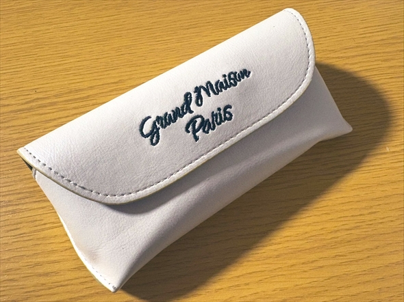 映画「グランメゾン・パリ」の公式メガネケース