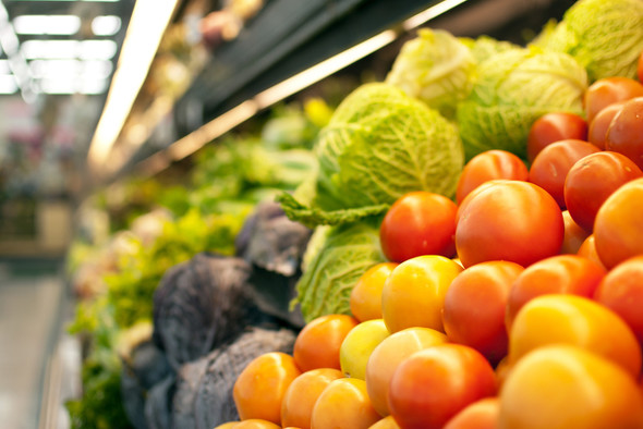 スーパー 店頭 キャベツ お買い得 安い 電車 出かける前 葛藤