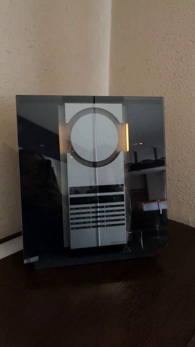 25年前に母親が購入したバング＆オルフセンのCDプレーヤー