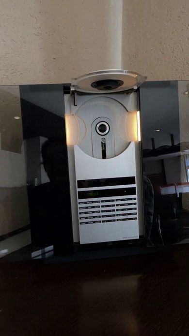 開いたディスクトレイ