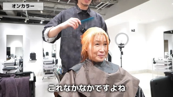 白髪染め 白髪ぼかし 女性 派手になりたい プロ 施術 脱白髪染め