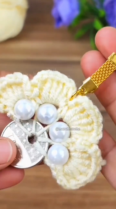 かぎ針編み 鍵 毛糸 ビーズ 編み付ける 装飾