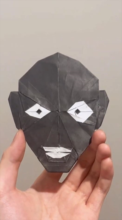 『名探偵コナン』犯人を折り紙で再現！