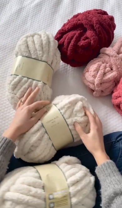 使用するのは極太毛糸玉