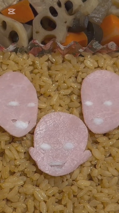キャラ弁当の制作工程