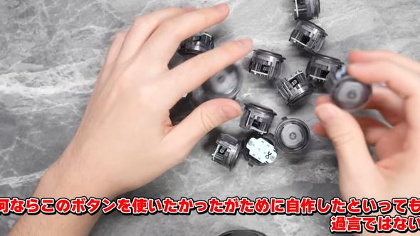 自作アーケードコントローラーに組み込むため用意したボタン