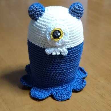 編み物で再現したさわやかのハンバーグと麻雀牌