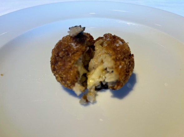 サマートリュフのアランチーニ