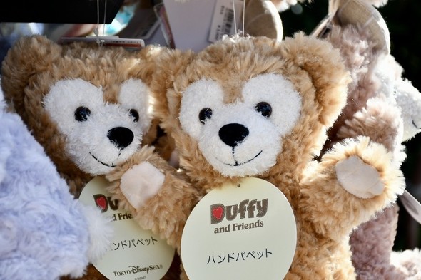 ディズニーシーのグッズディスプレイが話題