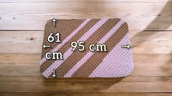 ダイソーのオトクなジャンボ毛糸で編んだ大作