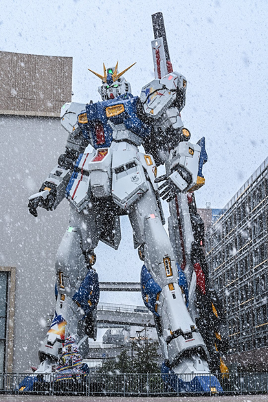 νガンダム