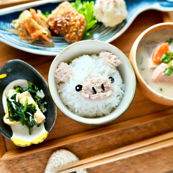 息子の朝ごはん写真