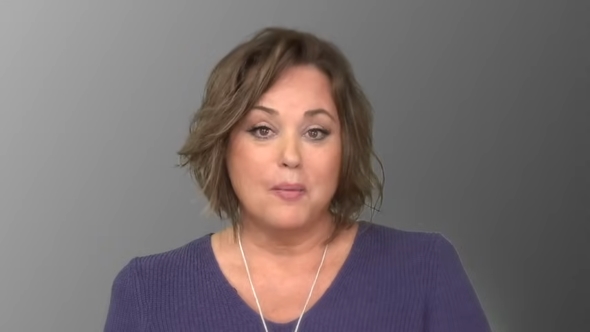 髪とメイクで大変身