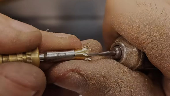 蛇口から指輪を作る・蛇口のハンドルを加工