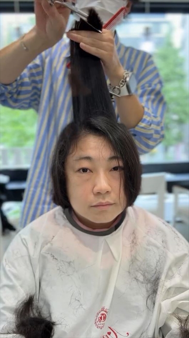 髪の毛が3人分ある”と言われていた女性が……