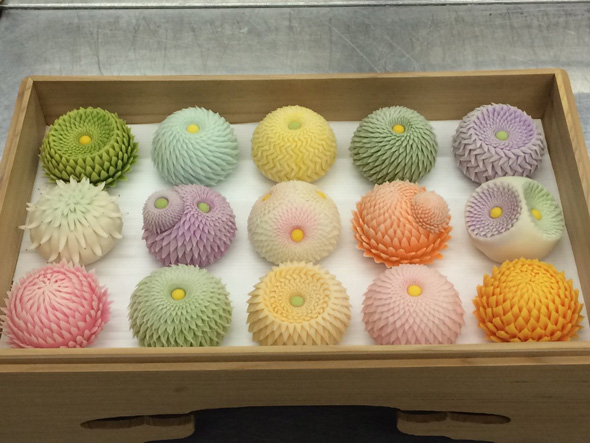 和菓子屋 バイト 難題 はさみ菊 切らせてみた きれい 腕前 店主 インタビュー