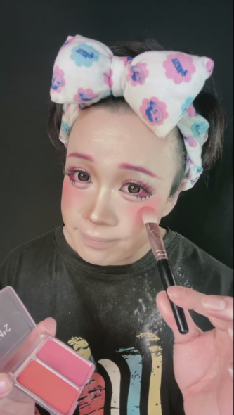 アイラインとハイライト