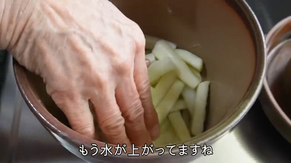 80代 おばあちゃん 冬の家庭料理 手作り おぜんざい ゆず大根