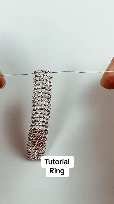 平面ビーズができたところ