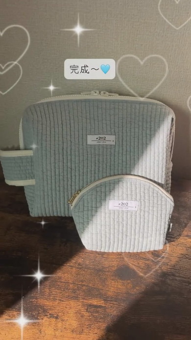 マルチポーチと小物ポーチ