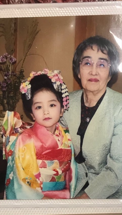 鬼滅・煉獄さんのコスプレでおじいちゃんに見える孫