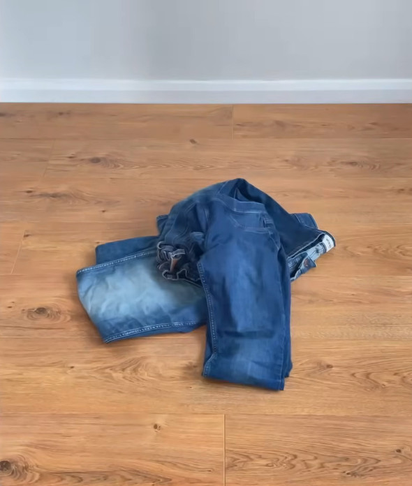 ジーンズで作る敷物