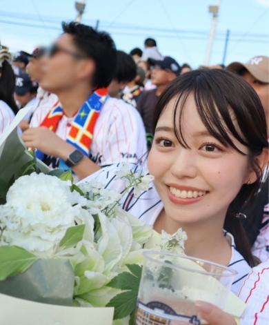 歯列矯正をした元ビールの売り子