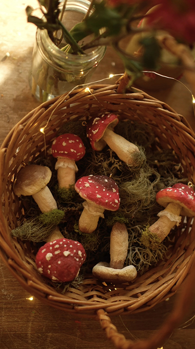 トイレットペーパーで作るきのこオーナメント