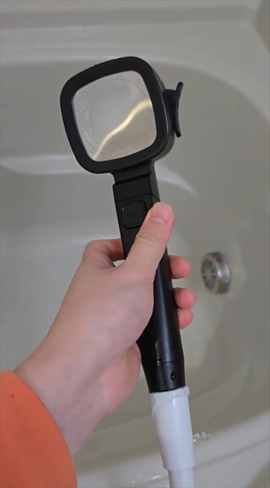 アリエクで買った水の出方が予想外なシャワーヘッド