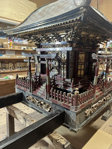 能登半島地震で大破したお神輿が職人技で復活