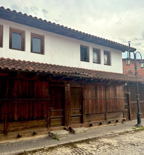 コソボ・ジャコヴァの街並み