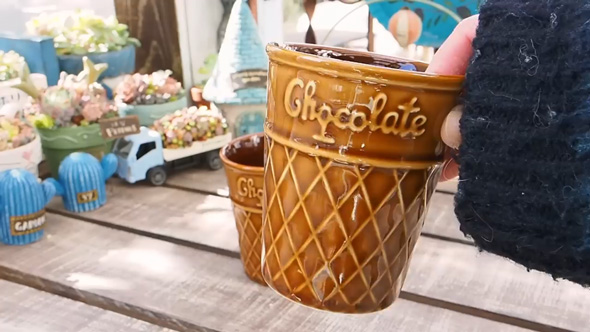 スリーピー コーン 陶器 穴あけ カップ チョコレート 多肉植物 寄せ植え