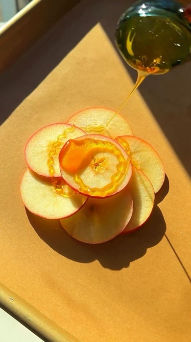 逆さまミニアップルパイが手軽でおいしそう