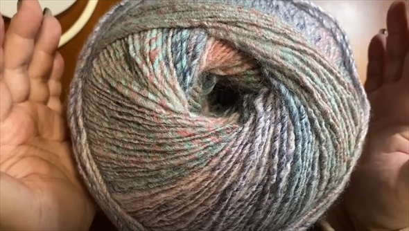 ユザワヤの毛糸でプルオーバー