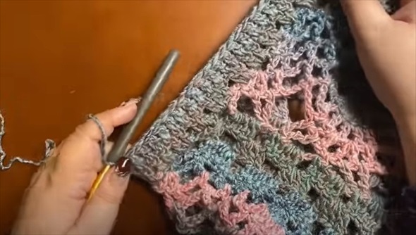 ユザワヤの毛糸でプルオーバー