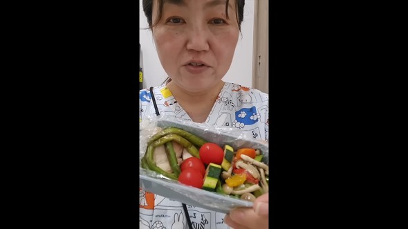 80キロ 50歳 女性 6カ月 努力 ダイエット ヘアメイク ビフォーアフター 変身