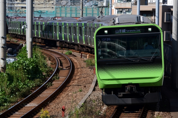 キャンドゥの山手線ポーチ