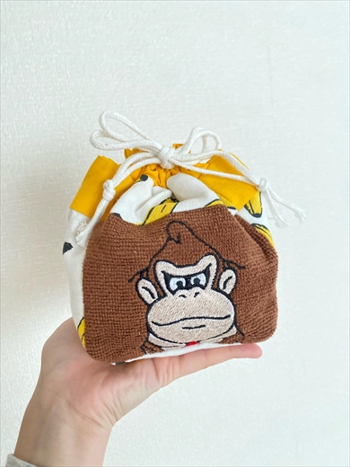 ダイソーの材料でドンキーコングの巾着を作る