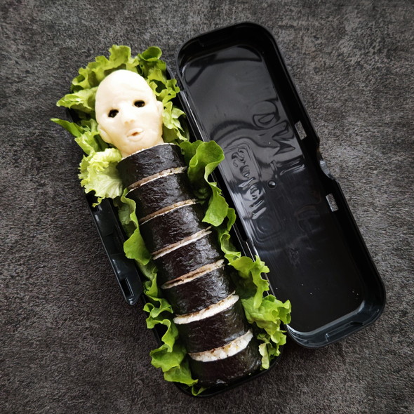 「スケキヨ」モチーフ弁当