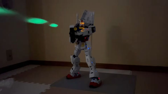 動くガンダム