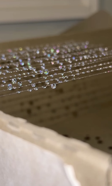 レジンが垂れているところ