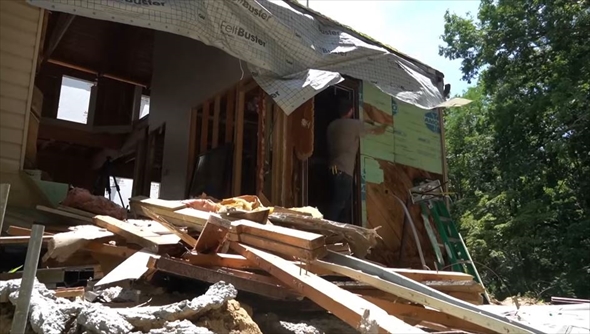 廃墟のリノベーション