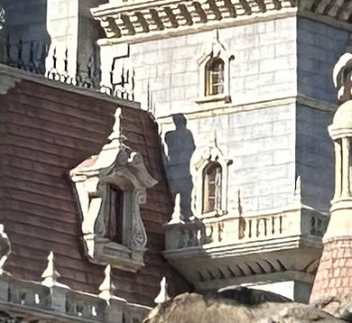 美女と野獣の城をよく見たら……